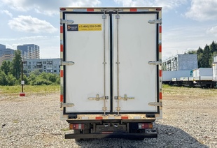 ISUZU KV100 (3,5т) РЕФРИЖЕРАТОР CARRIER C680 4,2×2,2×2,4м